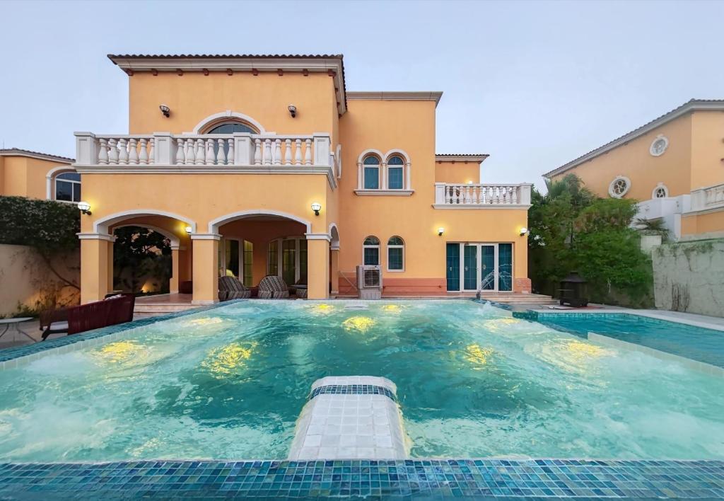 Luxury properties for sale in Dubai